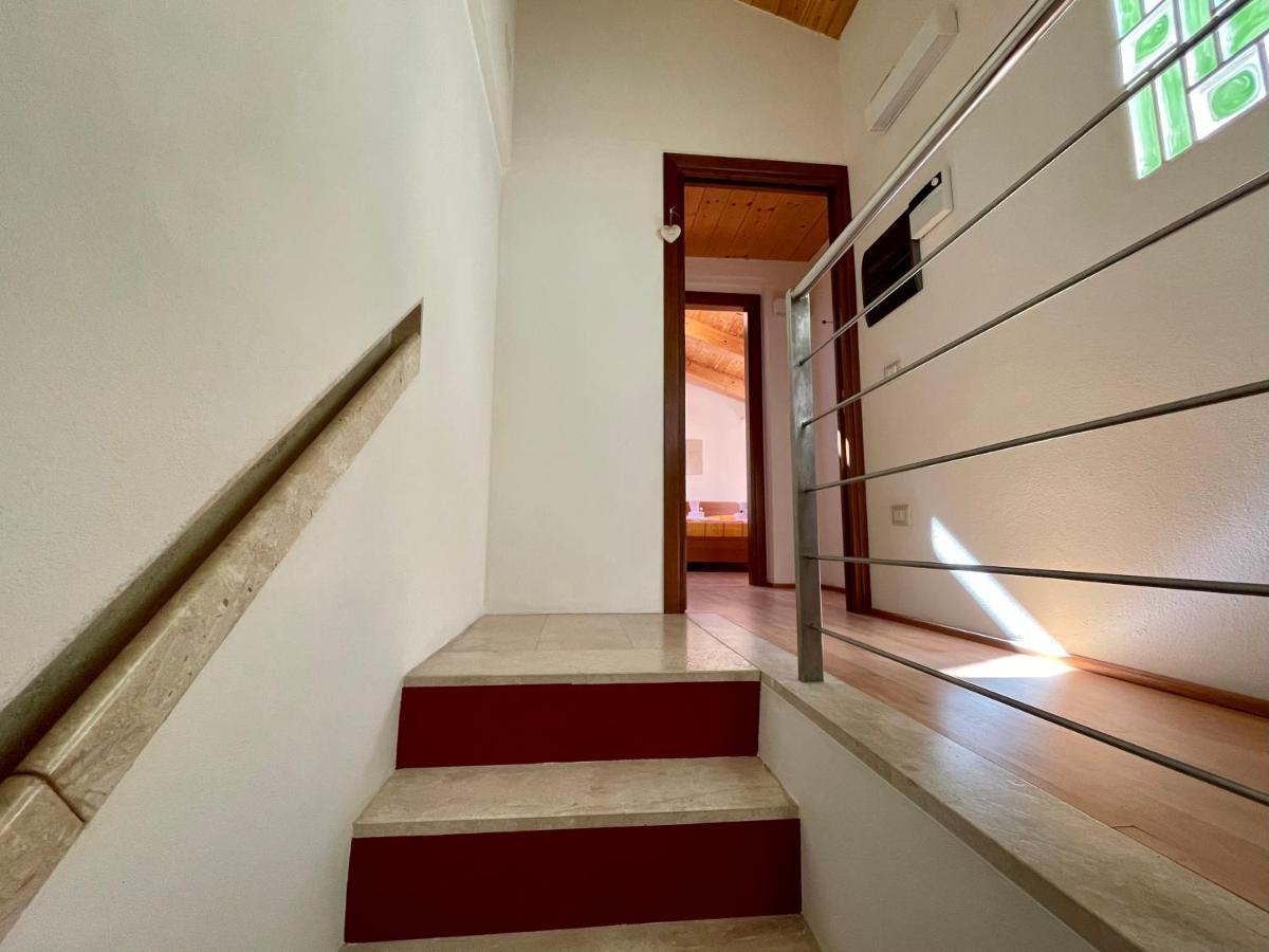 Domo Is Solus - Affittacamere - Living SantʼAntìoco Dış mekan fotoğraf