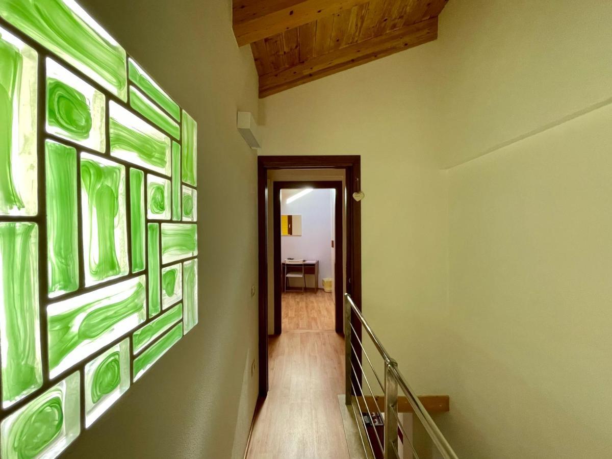 Domo Is Solus - Affittacamere - Living SantʼAntìoco Dış mekan fotoğraf